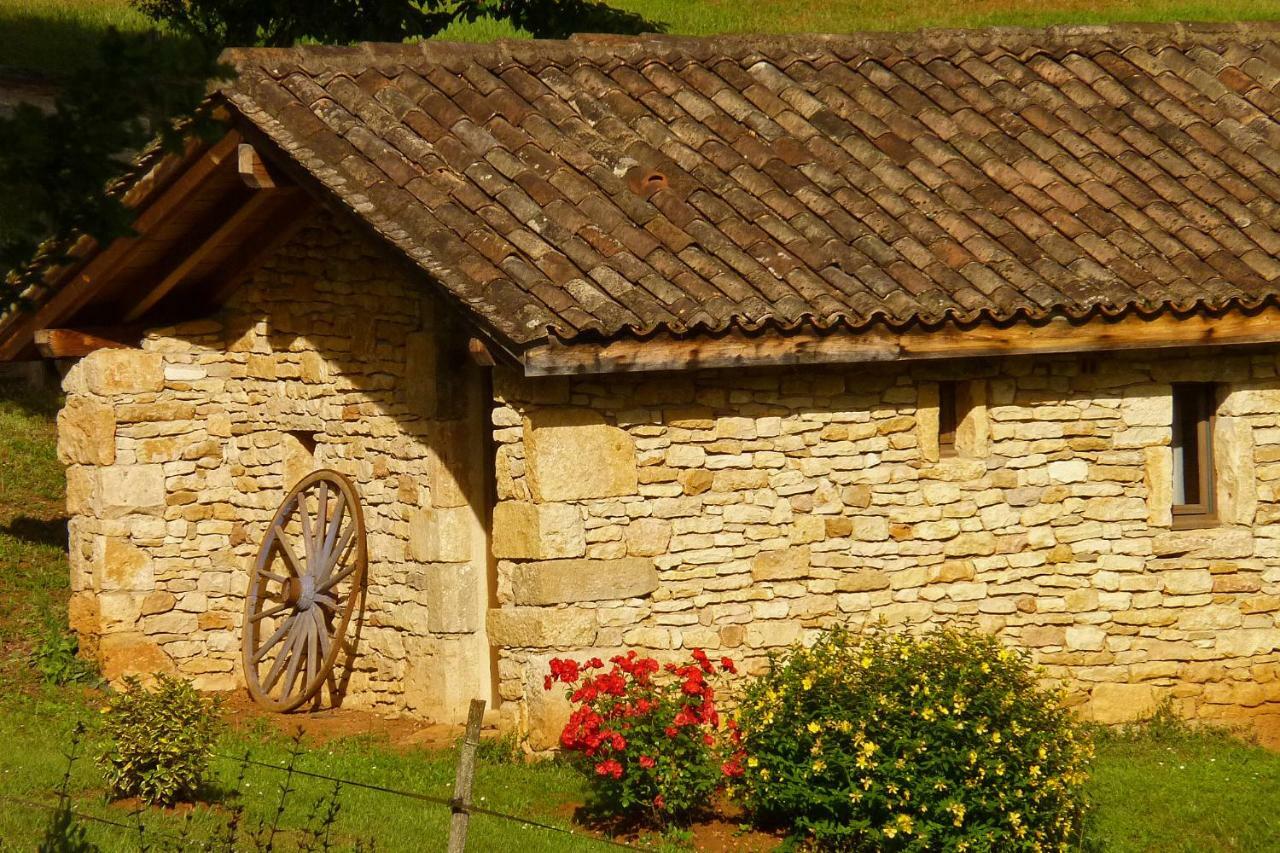 Eco-Hameau Du Sentier Des Sources Villa ซาร์ลา-ลา-กาเนดา ภายนอก รูปภาพ